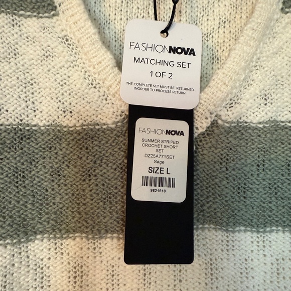 Crochet Short Set - Picture 2 of 6